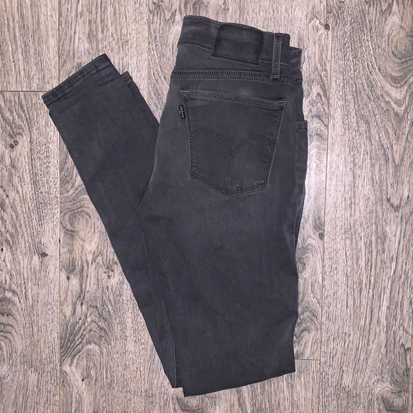 EUC Levi’s Jeans Dark Grey - Picture 1 of 10